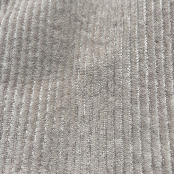 Shacket - Picture 3 of 5